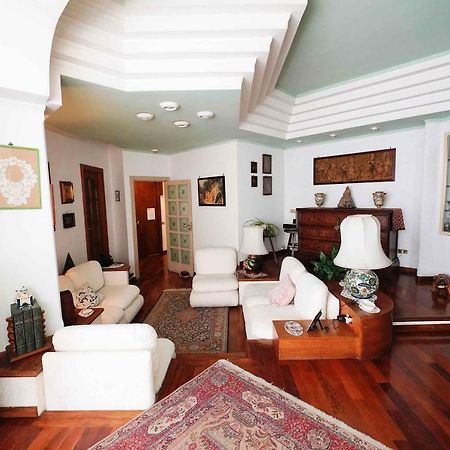 לינה וארוחת בוקר נאפולי Casa Argentino מראה חיצוני תמונה