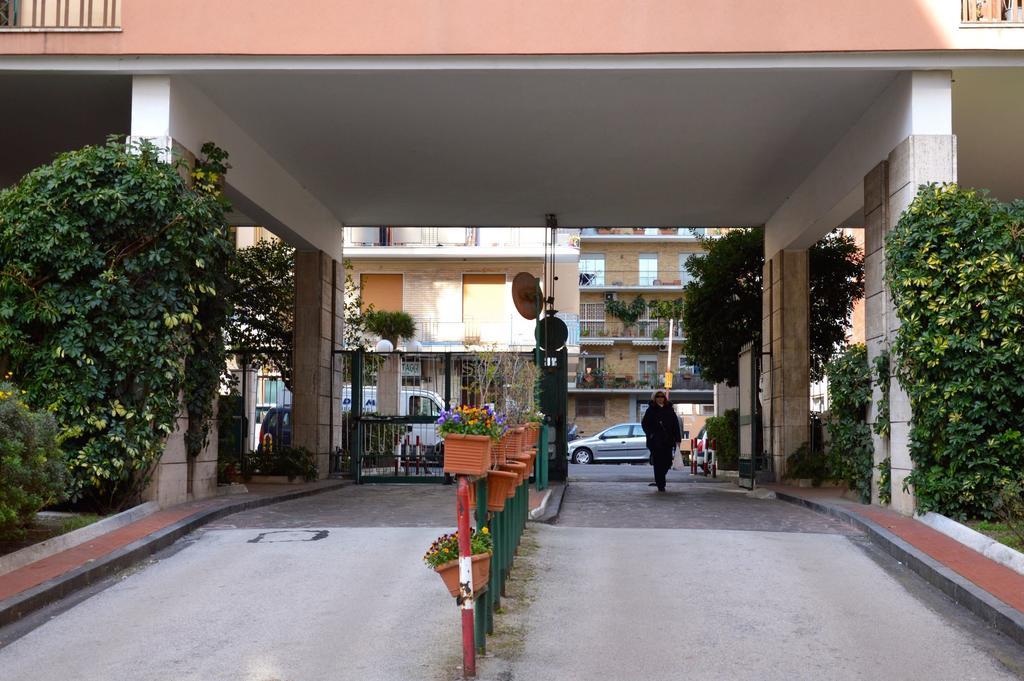 לינה וארוחת בוקר נאפולי Casa Argentino מראה חיצוני תמונה
